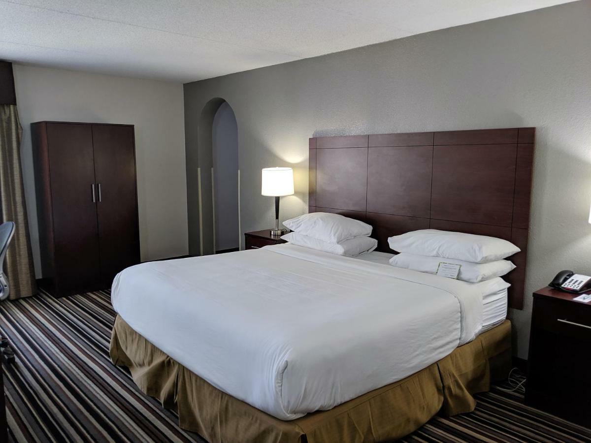 Hotel Wyndham Garden Charlotte Airport Southeast Zewnętrze zdjęcie